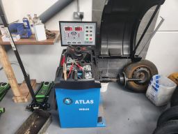 Top Serve Autos Garage Brackley 13 Small